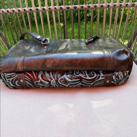Patricia Nash Turquoise Tooled Leather Bag - Picture 6 of 16